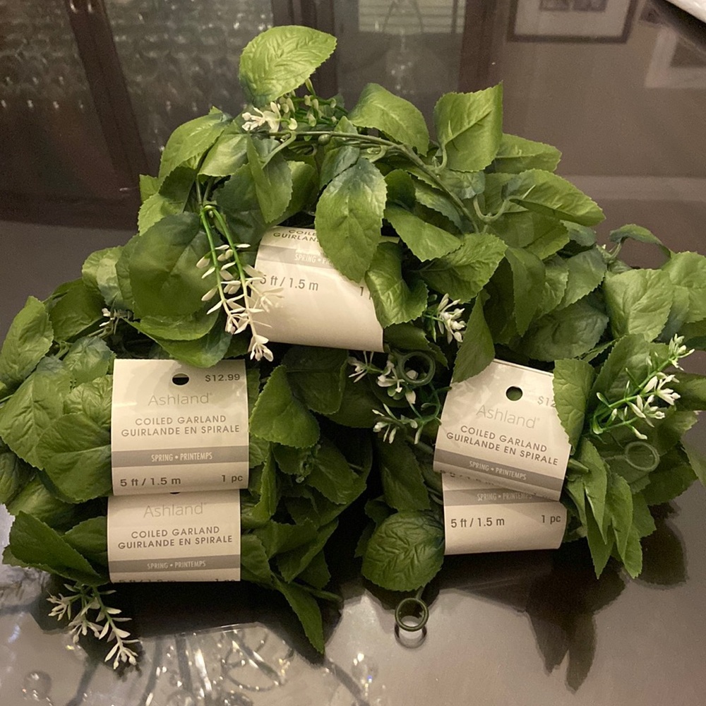 Ashland Coiled Garland 5 ft bundle NWT